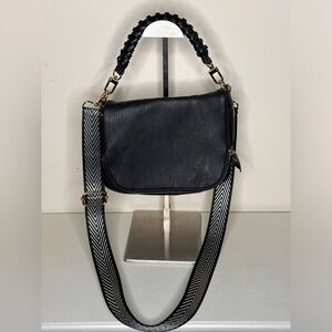 Black Shoulder/Crossbody Bag Faux Leather